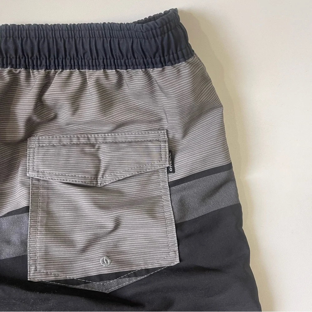 O’Neill Cruzers Swim Trunks Gray Black Size Large
